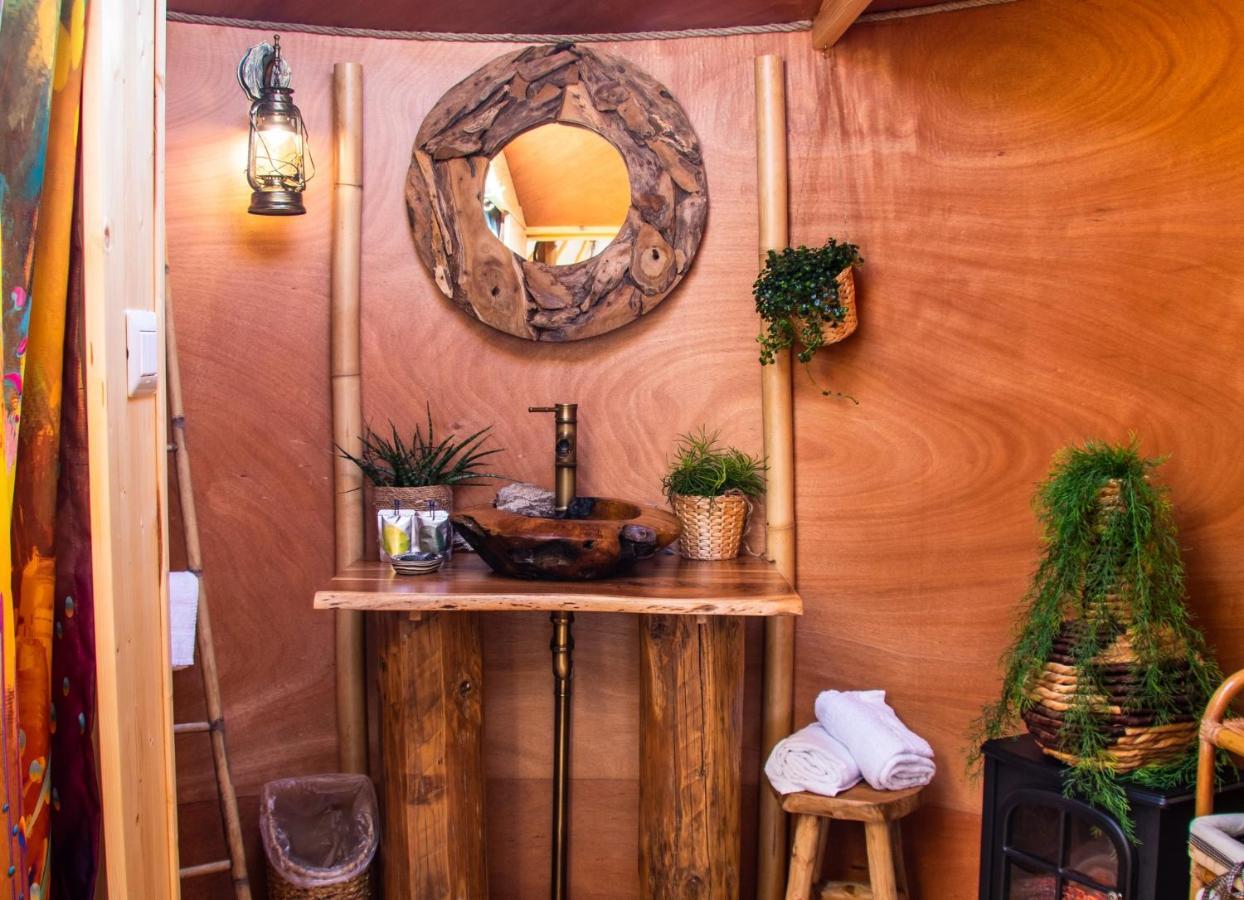 2 Cuori E 1 Yurta Glamping In Tuscany - Adults Only أسكيانو المظهر الخارجي الصورة