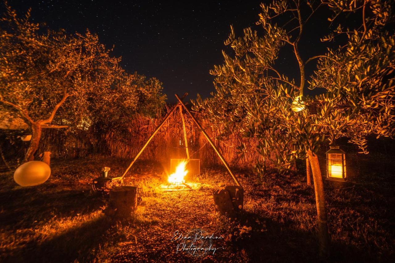 2 Cuori E 1 Yurta Glamping In Tuscany - Adults Only أسكيانو المظهر الخارجي الصورة